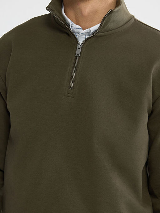 Dik Yaka Erkek Sweatshirt