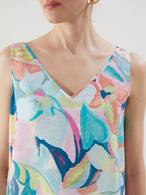 V Yaka Desenli Kad?n Bluz