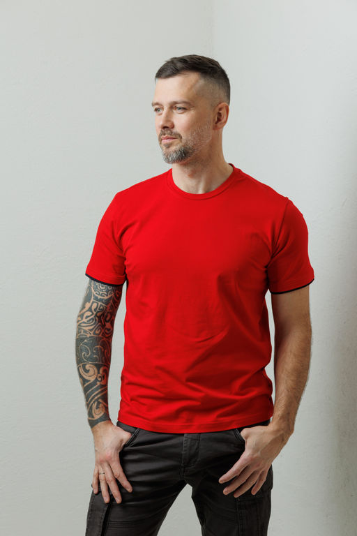 92% хлопок, 8% лайкра спортивная футболка