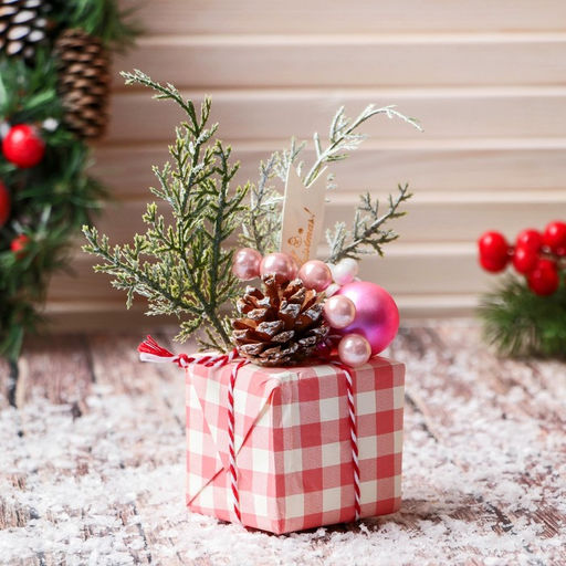 Ёлочная игрушка Новогодний подарок 911 см, розовый - Зимнее волшебство фото 2