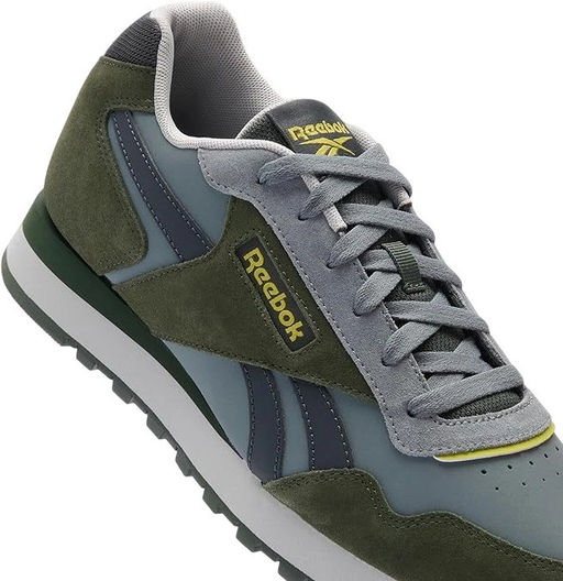 Кроссовки взрослые