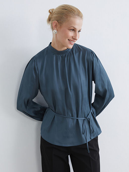 Dik Yaka Belden Ba?lamal? B?zg?l? Bluz