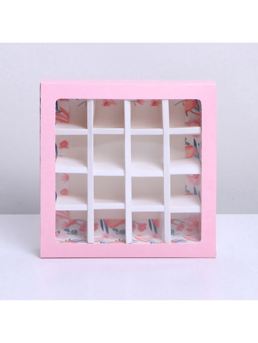 Цена за 5 шт. Коробка для конфет, кондитерская упаковка, 16 ячеек, «Расцветай» 17.7×17.7×3.8 см