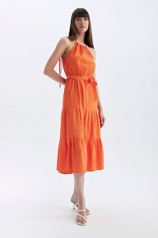 Платье миди без рукавов с воротником-халтер и поясом - Defacto фото 4