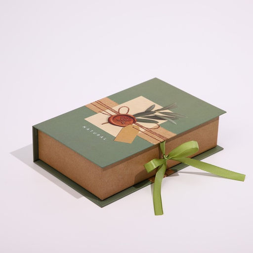 Коробка - книга С любовью, 20 х 12,5 х 5 см
