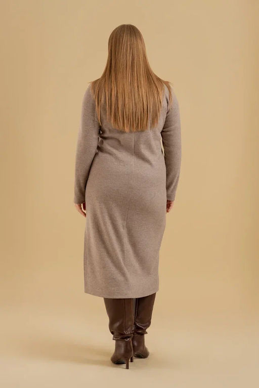 Платье женское. Цвет как на фото 1