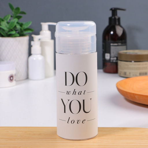 Флакон с помпой Love what you do, 150 мл, чёрный, белый