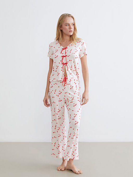 Ba?lama Detayl? Kalp Bask?l? Kad?n Pijama Tak?m?