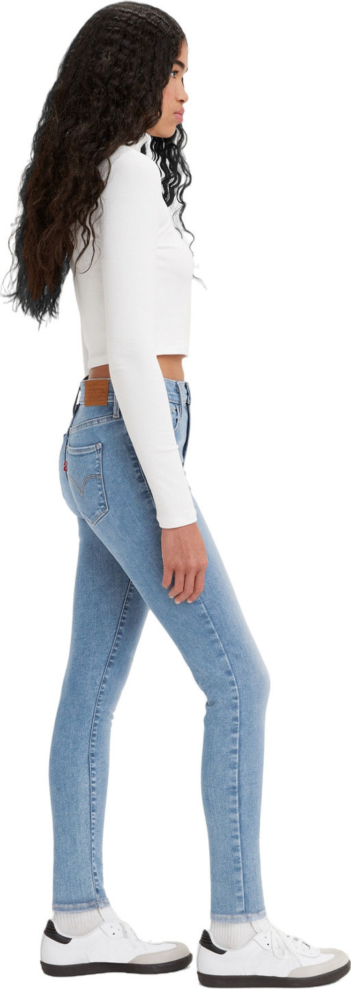 Джинсы женские