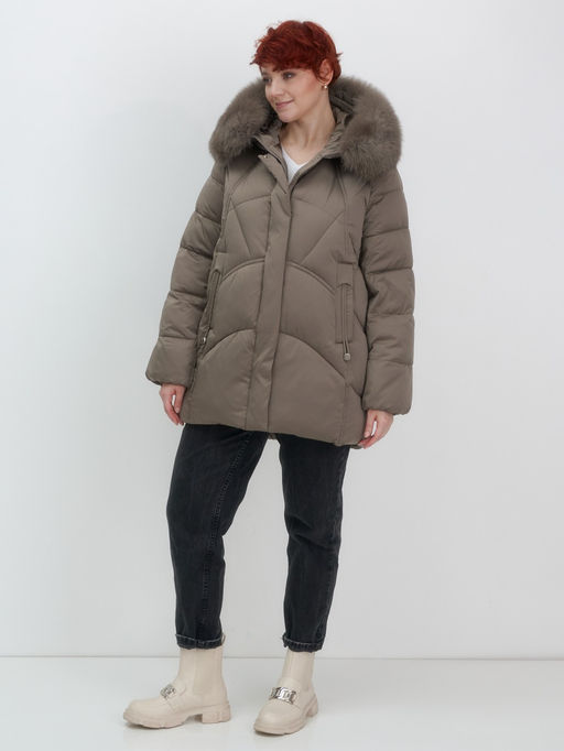 Куртка зимняя женская с мехом и капюшоном тренд коричневого цвета 7656K - Visdeer фото 4