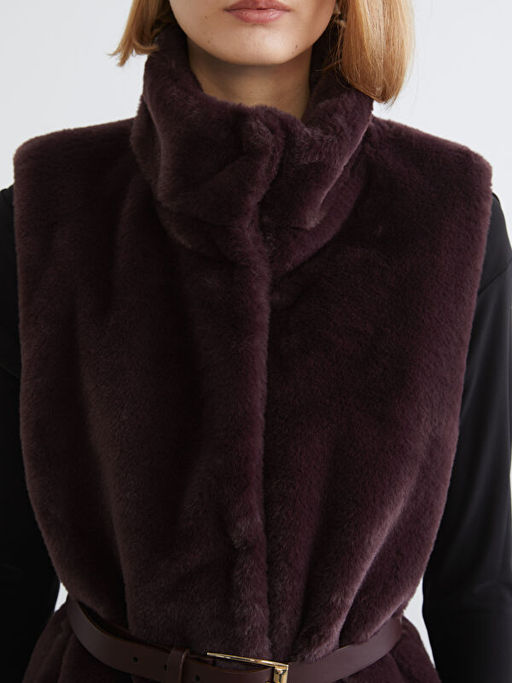 Dik Yaka Beli Kemerli Kad?n K?rk Yelek