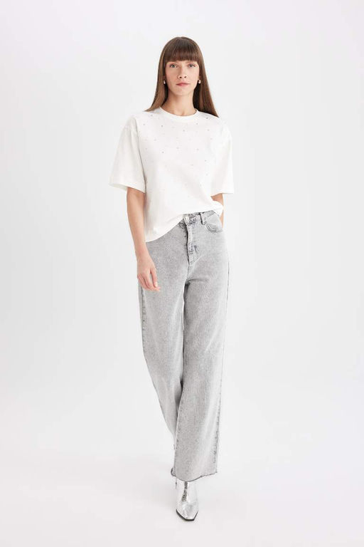 Широкая футболка оверсайз с круглым вырезом и детальной отделкой из чесаного хлопка с короткими рукавами - Defacto фото 4