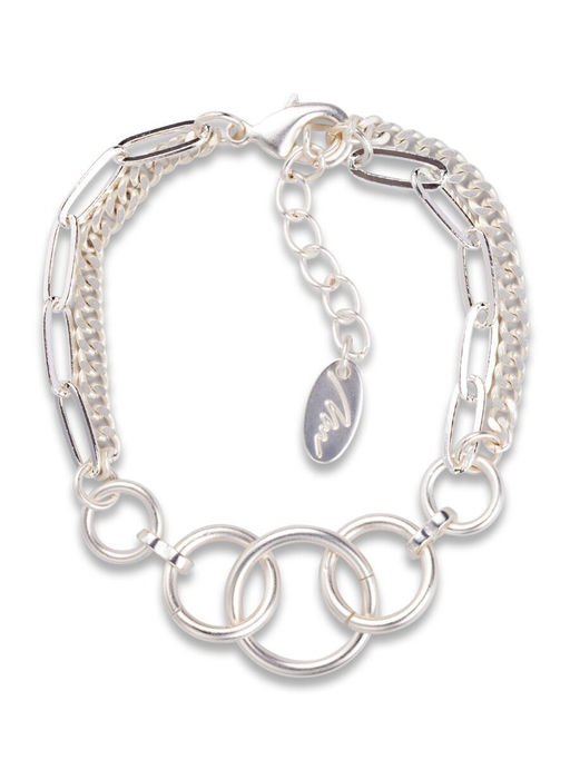 Браслет из матового серебристого металла