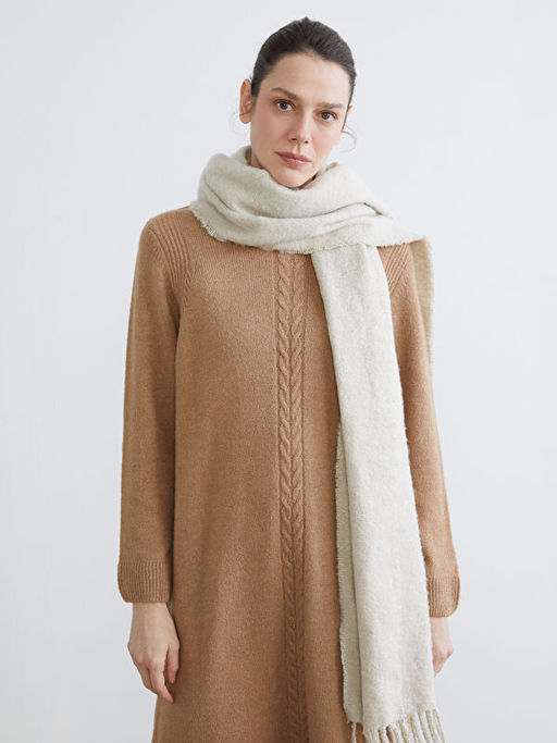 Bisiklet Yaka Kendinden Desenli Triko Elbise