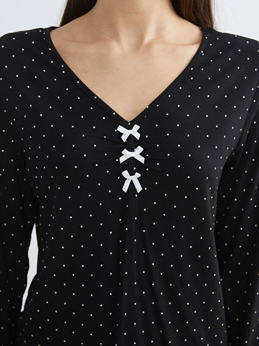 V Yaka Puantiyeli Kad?n Pijama Tak?m?