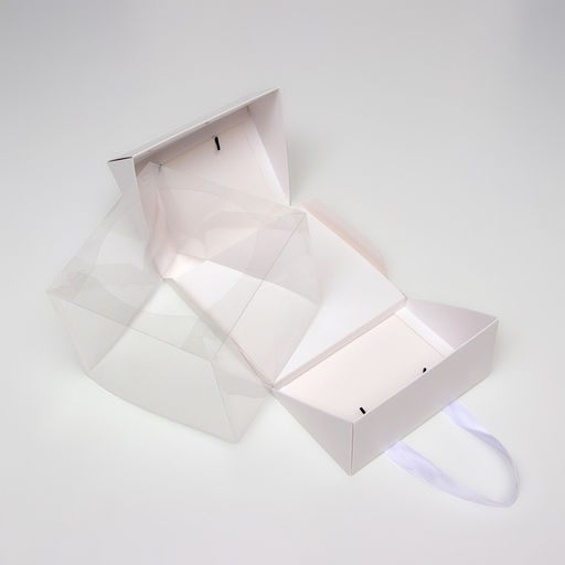 Коробка под бенто-торт с ленточками, белая, 18×18×14 см