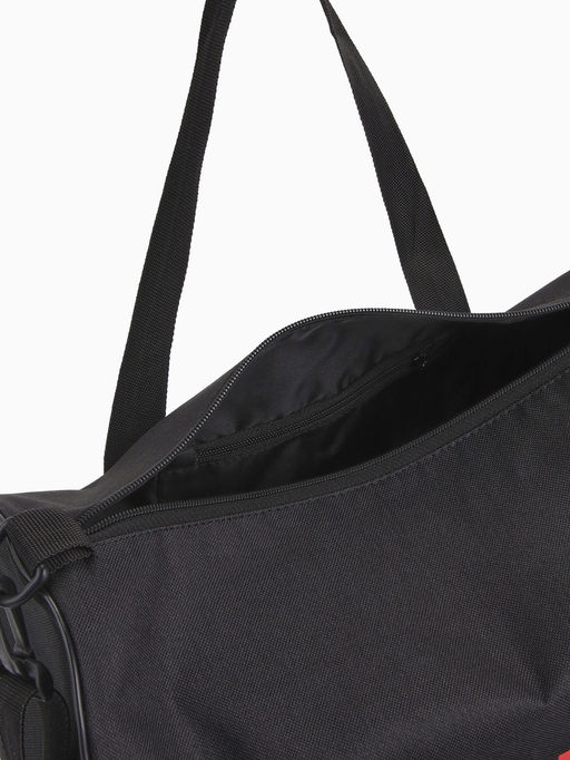 Сумка спортивная TEXTURA на молнии, с подкладкой, длинный ремень, маленький размер, чёрная