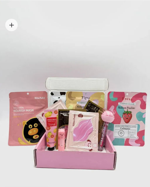 Подарочный косметический набор с масками и патчами