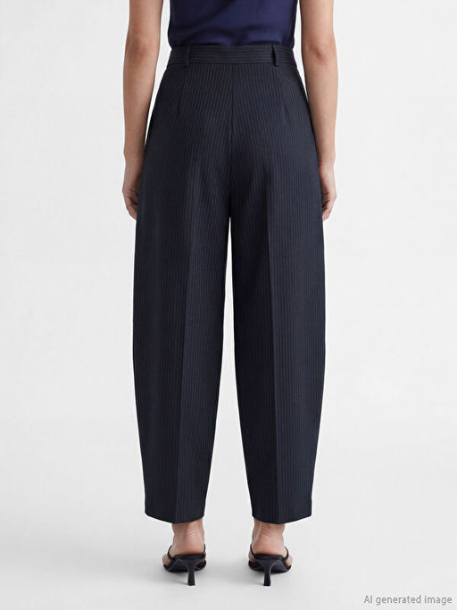 Balloon Fit ?izgili Kad?n Pantolon