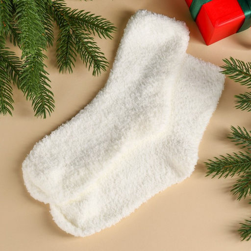 Подарочный набор новогодний С Новым годом, чай 50 г, крем-мед 120 г, носки 36-39 р, термос 500 мл, арахис в глазури 100 г