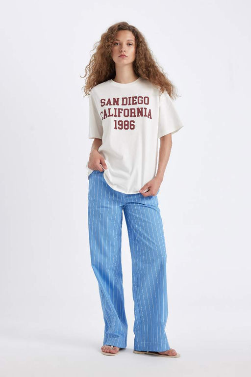 Широкая футболка Oversize с круглым вырезом и короткими рукавами с принтом - Defacto фото 2