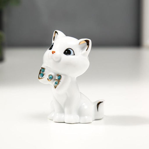 Фигурка керамика «Белый котёночек с бабочкой», с золотом, стразы, 7.5 см