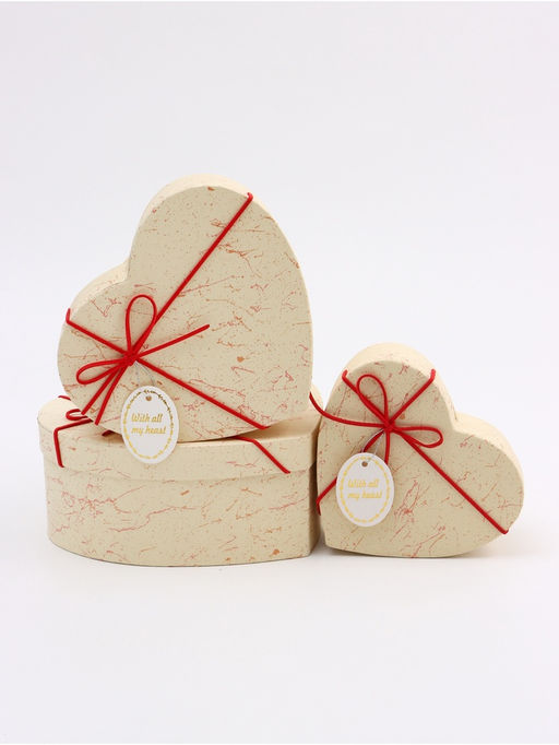 Набор подарочных коробок сердце 3 в 1, бежевый с акцентом, 22?20?9; 18.5?17?7.5; 16?14?6 см
