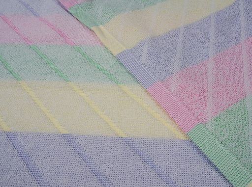 6с104.413ж1 Тюльпан (св.радужка1) Полотенце махровое 81х40см