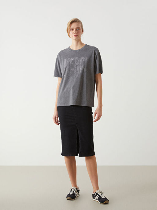 Bisiklet Yaka Ta?l? Oversize Kad?n Ti??rt