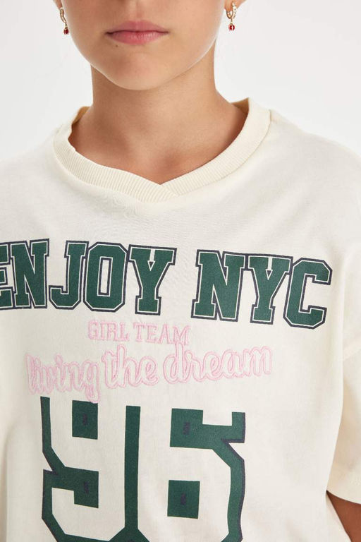 Школьная футболка Relax Fit с v-образным вырезом и принтом для девочек с короткими рукавами - Defacto фото 5