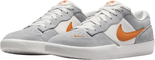 Кроссовки взрослые