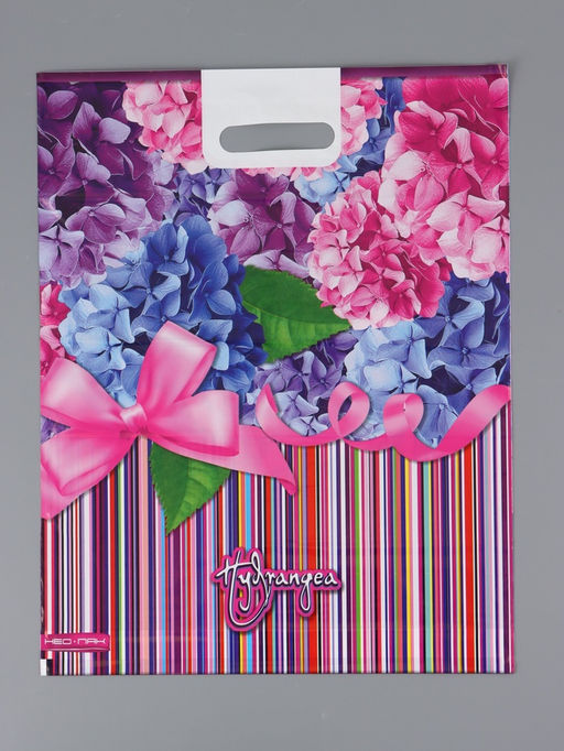 Цена за 25 шт. Пакет "Гортензия, полиэтиленовый с вырубной ручкой 38х47 см, 60 мкм