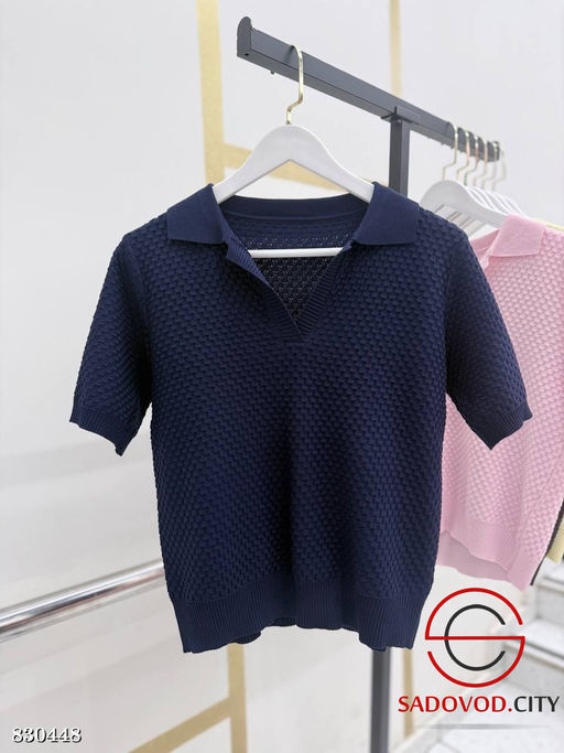 Футболка поло с V-вырезом