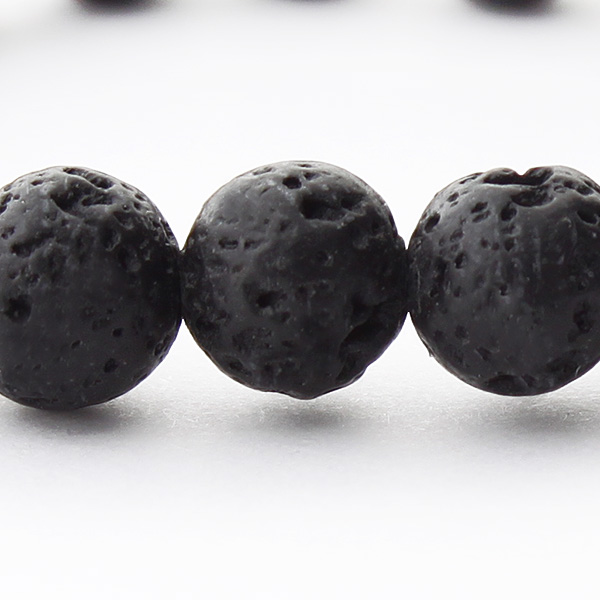 Лава черная (Боливия) 10мм, браслет "Классика" длина 16см