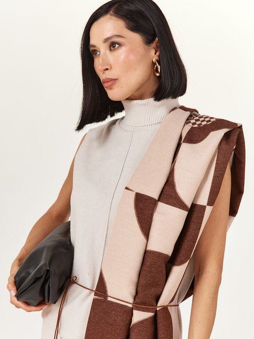 в составе ШЕРСТЬ  и КАШЕМИР Большой, мягкий, теплый  двусторонний палантин - Tantino фото 5