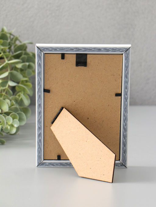 Фоторамка для фото 10×15 см Oframe, пластик, белый, (пластиковый экран)