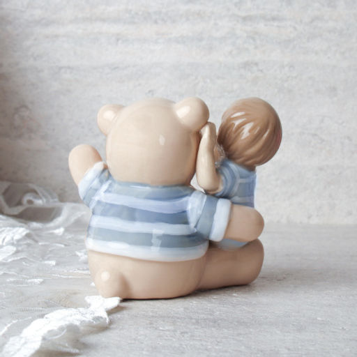 Фигурка Мальчик с мишкой 9 см / YZ1419704 /уп 36/ - Галеонтрейд фото 3