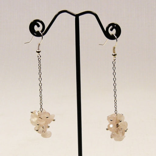 Серьги из розового кварца (галтовка) на цепи - длина 7 см