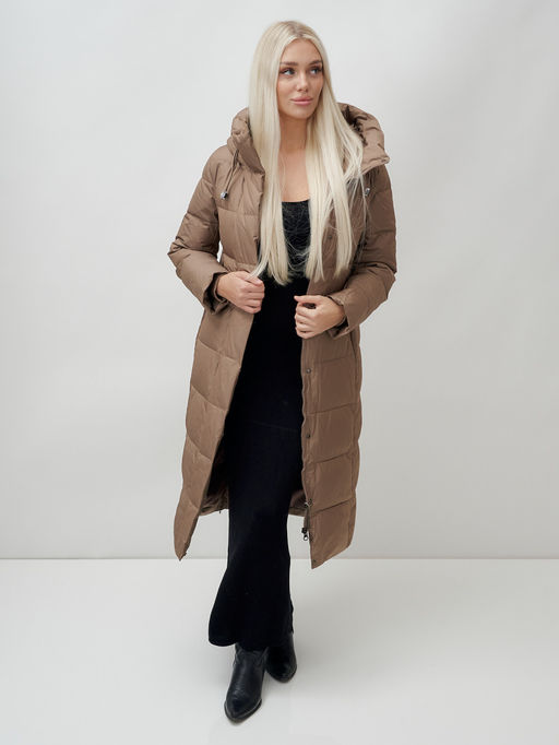 Пальто утепленное стеганное зимнее с капюшоном женское коричневого цвета 9606K