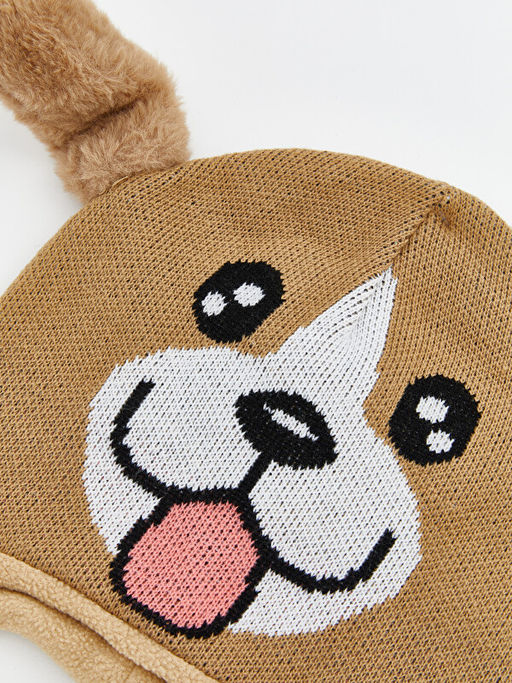K?pek Fig?rl? Erkek ?ocuk Bere