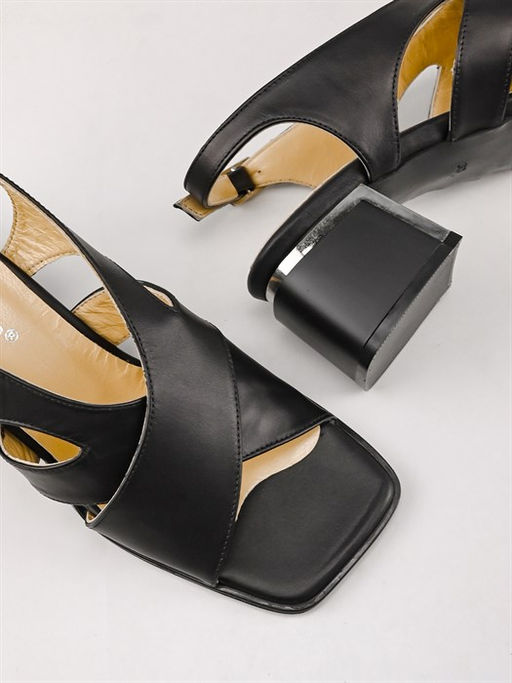 Босоножки 8166 Siyah