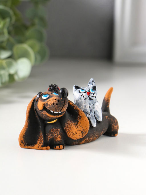 Фигура "Такса с друзьями", 4,9х4,5х8,9см