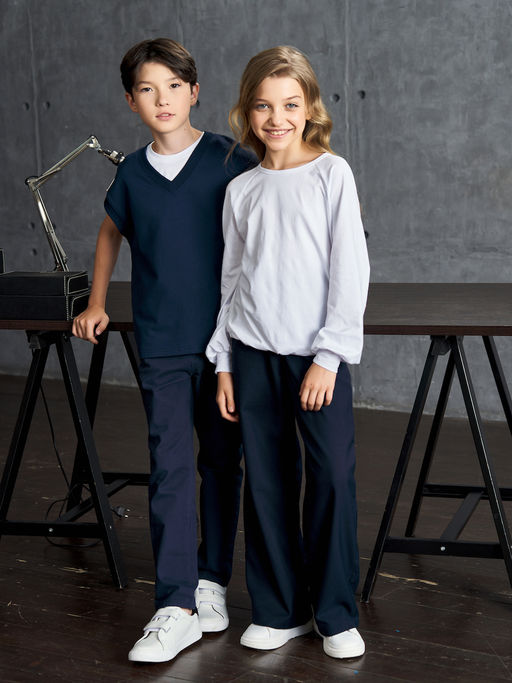 Темно-синий жилет