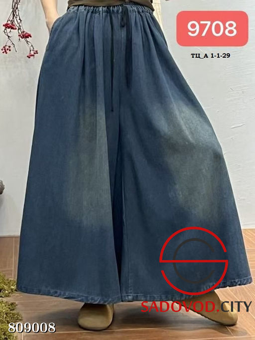 Женские джинсы с карманами, эластичной резинкой на талии и шнурком. - Bruno фото 2