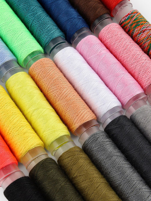 Швейный набор 89 предметов в футляре 21*14*3см чёрный