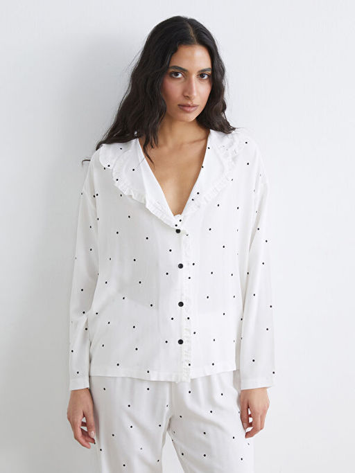 G?mlek Yaka Puantiyeli Kad?n Pijama Tak?m