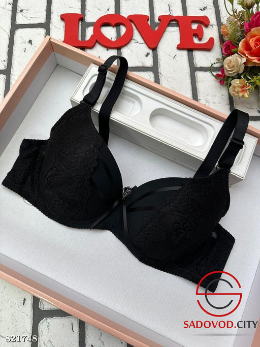 Бюстгальтер с кружевом