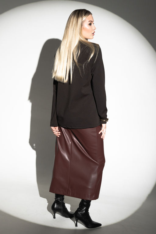 Лонгслив с V- образным вырезом