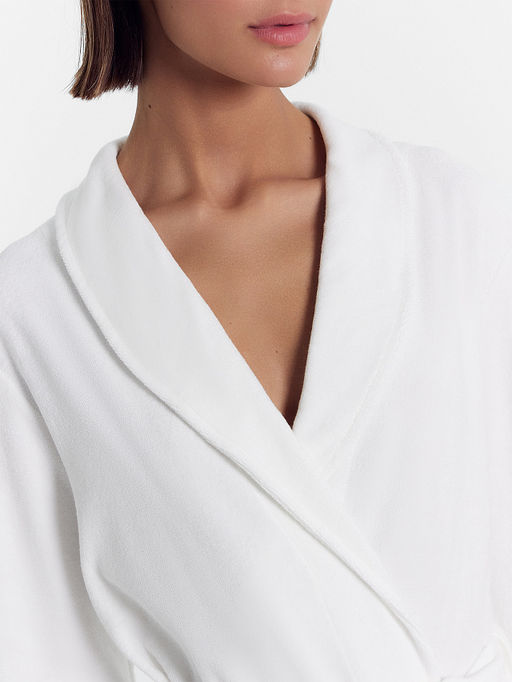 Халат женский в белом цвете - Mark formelle фото 4