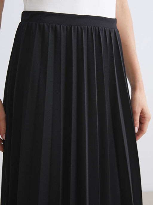 Beli Lastikli Pileli Etek